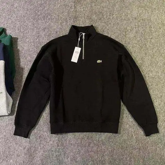Lacoste Quarter Zip Set