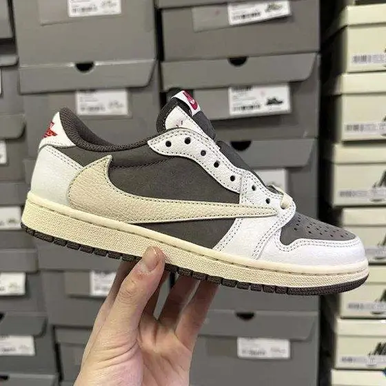 Travis Scott x Air Jordan 1 Low OG "Canary"