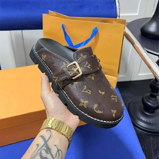 Louis Vuitton Mule Shoes Slides