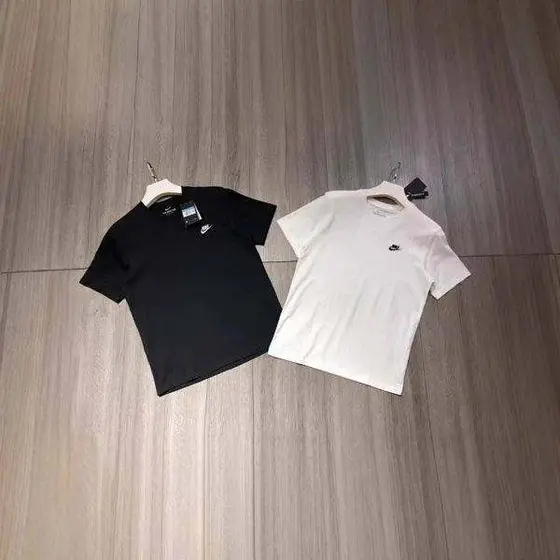 Nike T-shirt