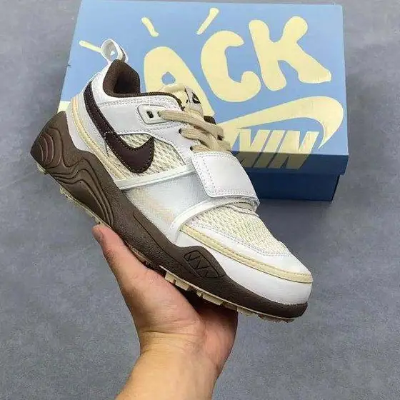 【WW1-3】Nike sneakers