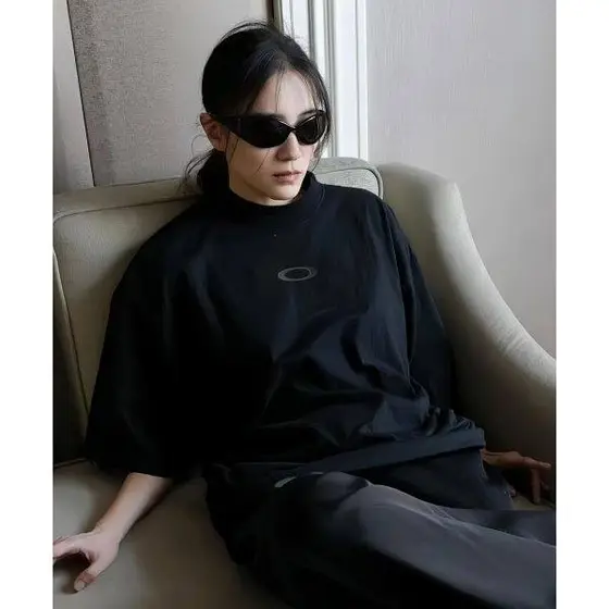 Oakley T-Shirt