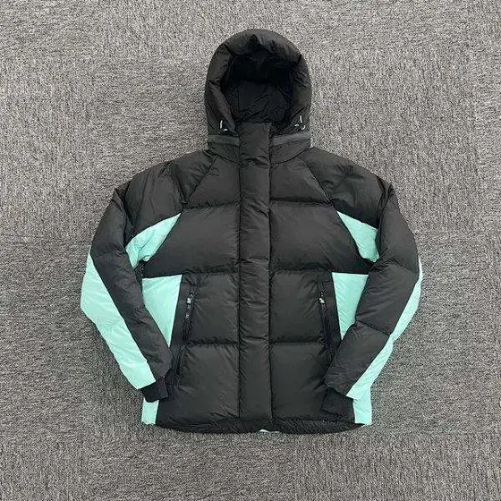 Syna World Down Jacket