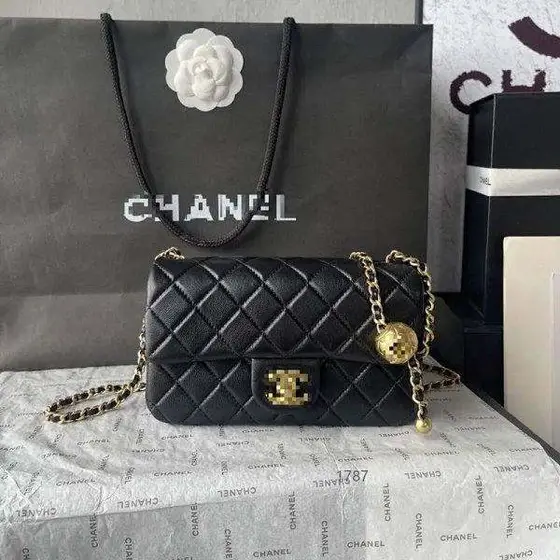 Chanel high-end high-quality diamond chain bag big-name underarm bag messenger b
