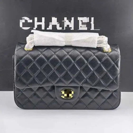 Chanel sheepskin rhombic underarm bag shoulder bag Messenger bag fashion quality