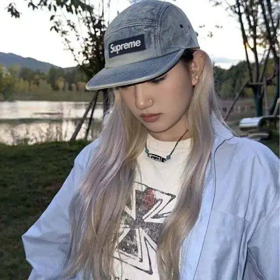 Supreme Cap