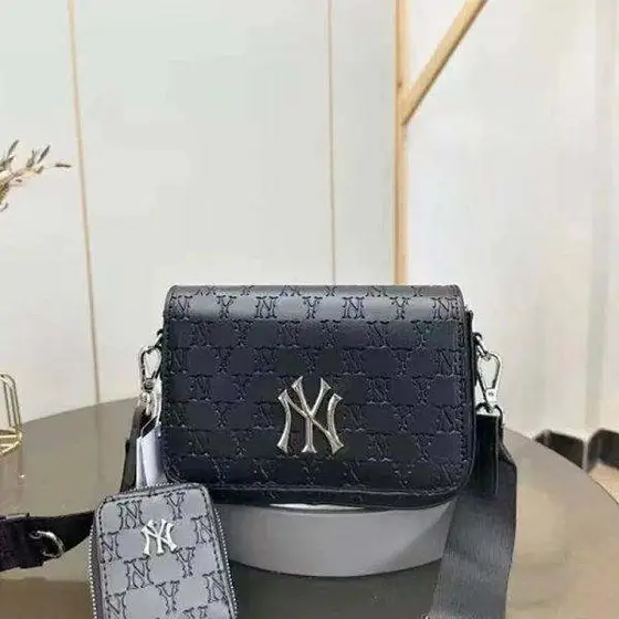 MLB Bag