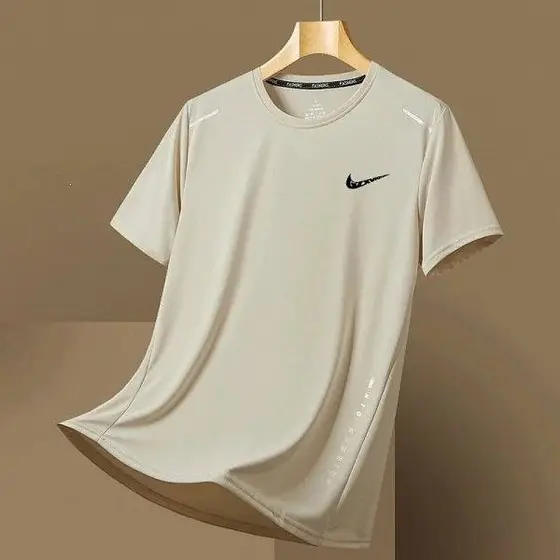 Nike T-Shirt