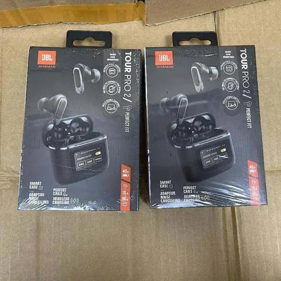 JBL Tour Pro Earbuds