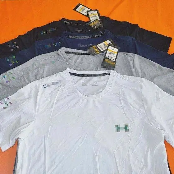 Under Armour T-Shirt