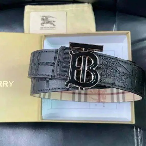 Burberry TB Belt