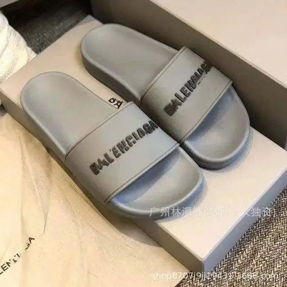 Balenciaga Slides