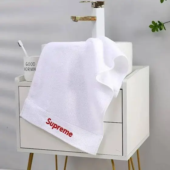 Supreme Towel