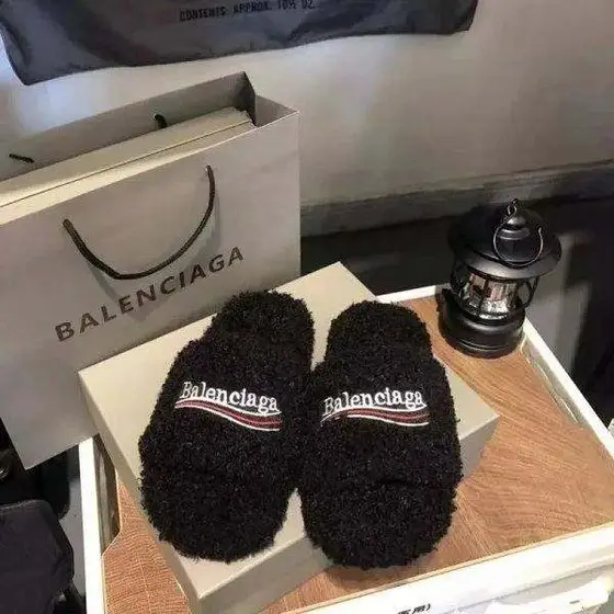 Balenciaga Slides